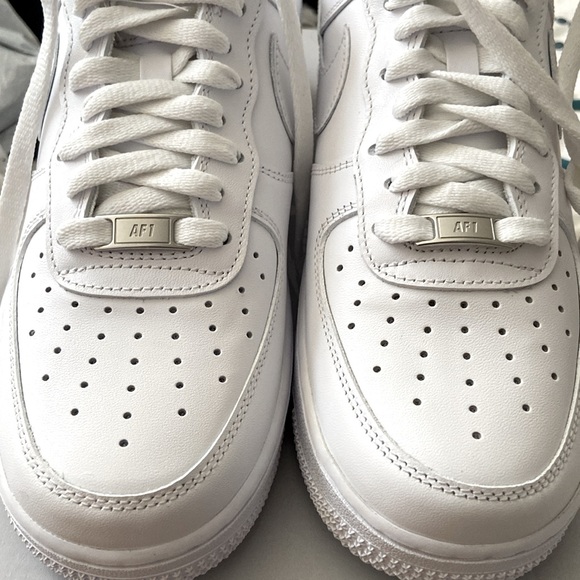 NIKE AIR FORCE 1 ‘07 TRIPLE WHITE SNEAKERS - Picture 6 of 12